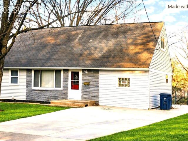 4 BR, 3 BA Apartment 7305 SW 12th St, Des Moines, IA 50315