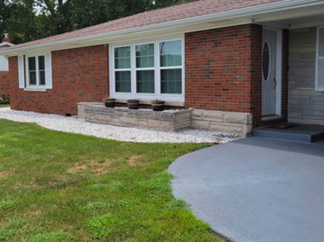 4 BR, 3 BA Apartment 7 Fairway Drive, Mount Vernon, IL 62864