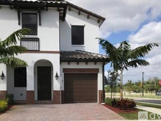 4 BR, 3 BA Apartment 8878 NW 103rd Ave, Unit 8878, Doral, FL 33178