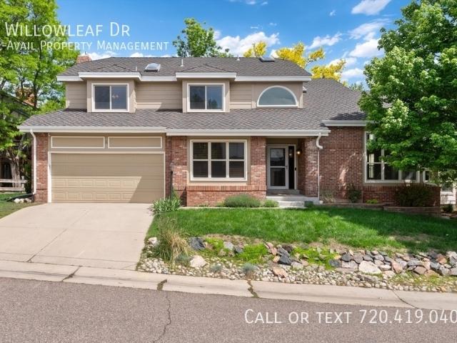 4 BR, 3 BA Apartment 8 Willowleaf Dr, Littleton, CO 80127