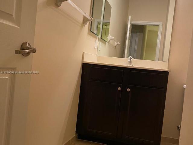4 BR, 3 BA Apartment 9411 Southwest 172nd Avenue, Miami, FL 33196