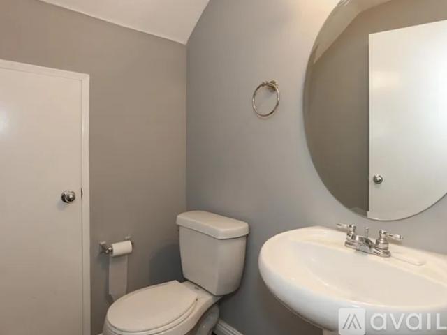 4 BR, 3 BA Apartment 9122 Lemona Avenue, Los Angeles, CA 91343
