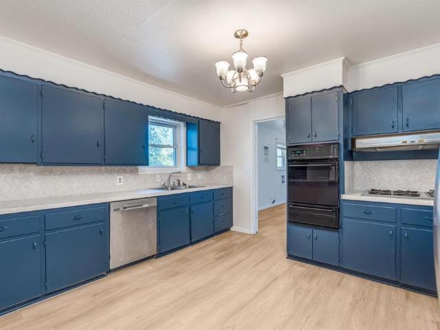 4 BR, 3 BA Apartment 921 Evans Street, Bonham, TX 75418