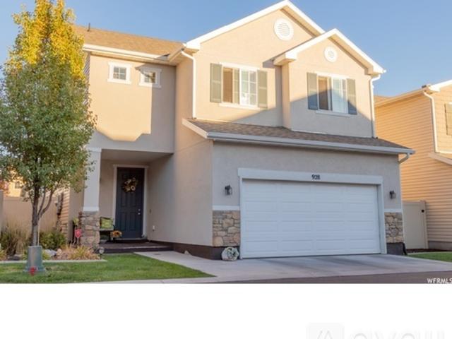 4 BR, 3 BA Apartment 928 Stonehaven Drive, North Salt Lake, UT 84054
