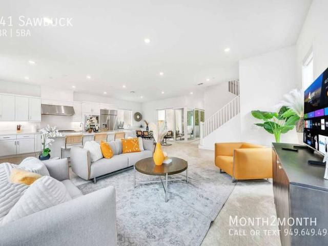 4 BR, 4.5 BA Apartment 141 Sawbuck, Irvine, CA 92618
