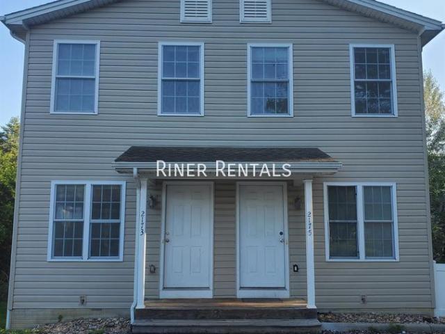 4 BR, 4.5 BA Apartment 2173 Sour Cherry Court, Harrisonburg, VA 22801
