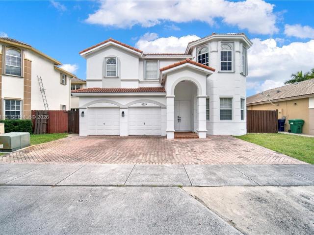 4 BR, 4.5 BA Apartment 8324 NW 115th Ct, Doral, FL 33178