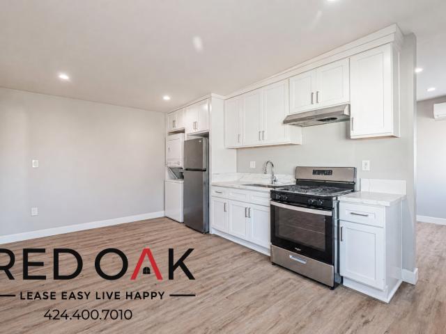 4 BR, 4 BA Apartment 1186 East 52nd Street, Los Angeles, CA 90011