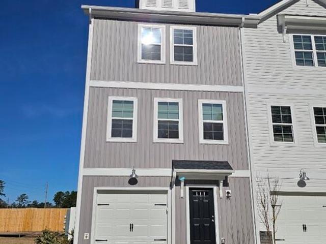 4 BR, 4 BA Apartment 137 Simms Way, Unit 137, Hinesville, GA 31313