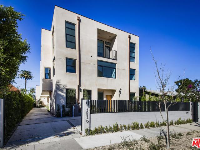4 BR, 4 BA Apartment 2651 1/2 Vineyard Avenue, Los Angeles, CA 90016
