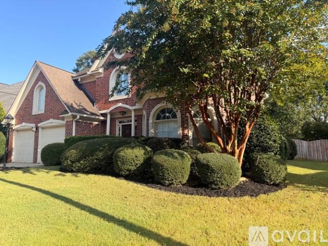 4 BR, 4 BA Apartment 2745 Vinings Oak Drive South East, Atlanta, GA 30339