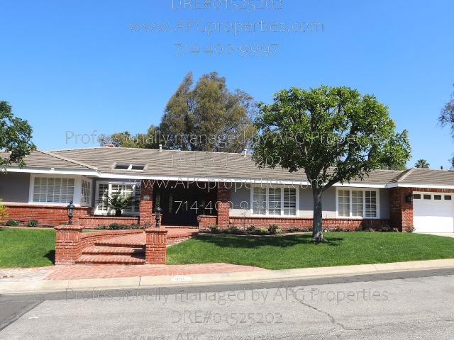 4 BR, 4 BA Apartment 460 S Bridge View Dr, Anaheim, CA 92808