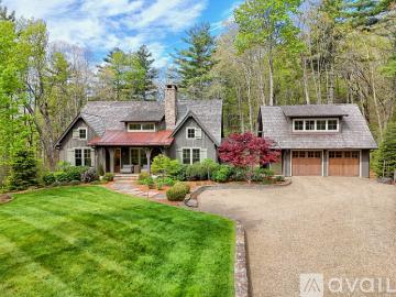 4 BR, 4 BA Apartment 545 Cross Crk Trl, Cullowhee, NC 28723