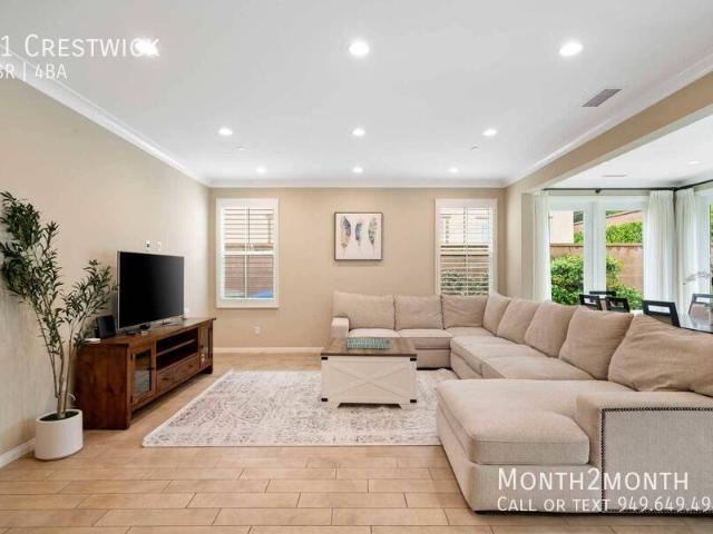 4 BR, 4 BA Apartment 61 Crestwick, Irvine, CA 92620