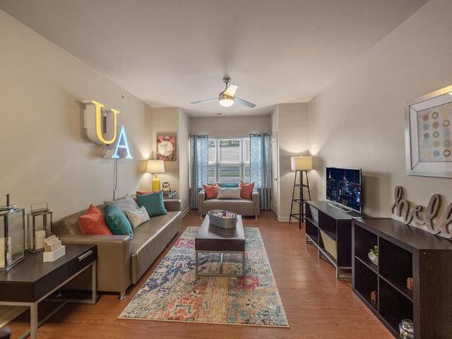 4 BR, 4 BA Apartment 80 East Exchange Street Unit 475 C, Akron, OH 44308