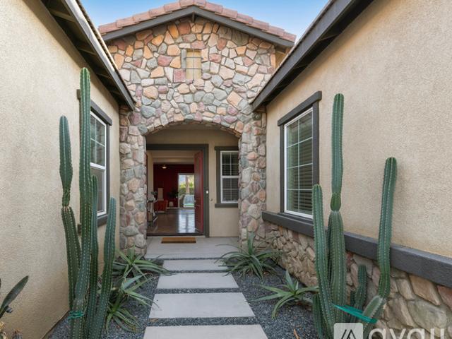 4 BR, 4 BA Apartment 81849 Fiori Del Deserto Drive, La Quinta, CA 92253