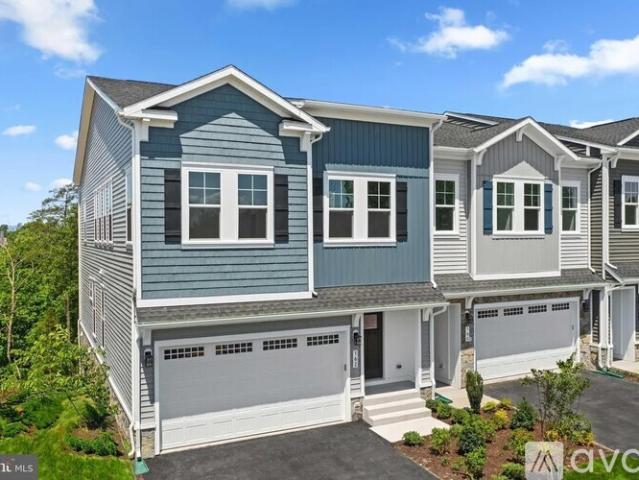 4 BR, 5 BA Apartment 157 Leather Flower Drive, Unit 157, Lake Frederick, VA 22630