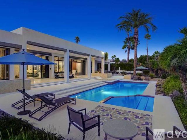4 BR, 5 BA Apartment 70955 Tamarisk Ln, Rancho Mirage, CA 92270