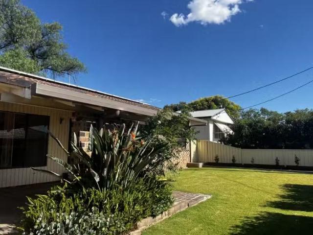 4 Bridge Street, Gunnedah House for rent Listed by Kate Johns.
