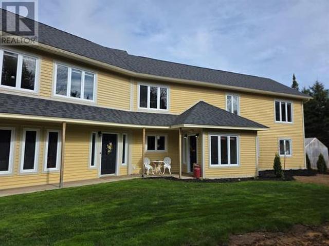 4 Brook Close, Humber Valley Resort, NL, A2H 0E1 house for sale | Listing ID 1297 | Royal LePage