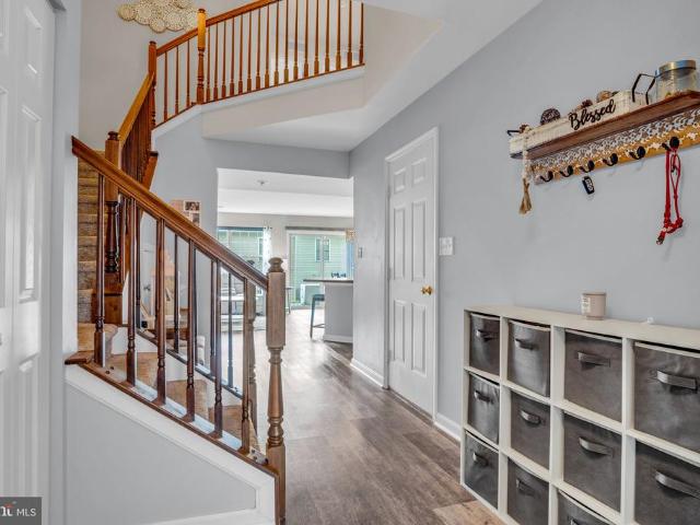 4 Brook Side Drive