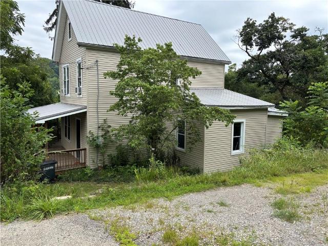 4 Brokers Ln, Penn, PA 15675 | MLS #1732