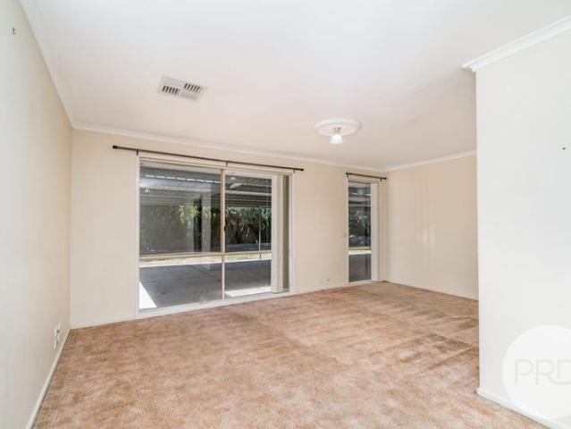 4 Cypress Street, Forest Hill NSW 2651