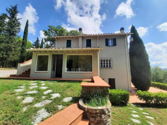4 Camere da Letto Villa Toscana In Vendita A3165rva 350m² Riparbella