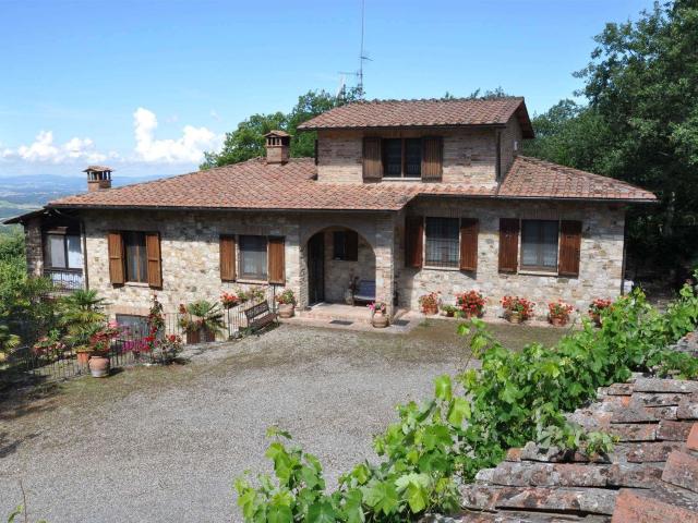 4 camere da letto Villa Toscana In vendita A9933RVA 339m² Radda in Chianti