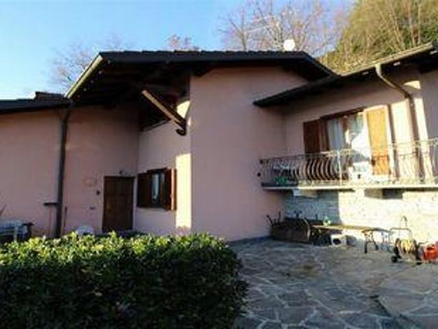 4 camere da letto, Menaggio LombardiaLombardy 103700680
