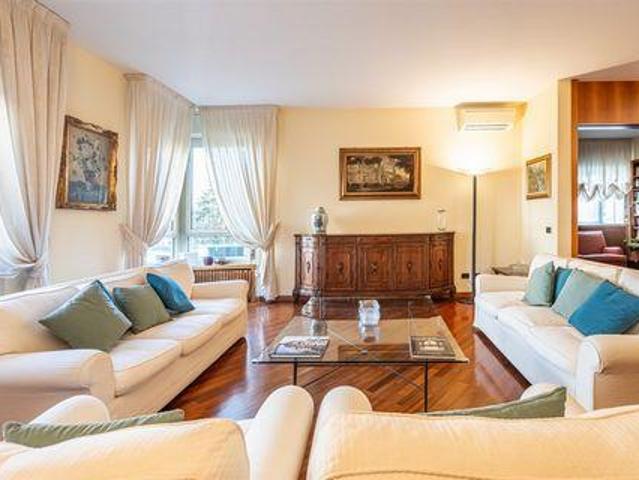 4 camere da letto, Milano LombardiaLombardy 99772371