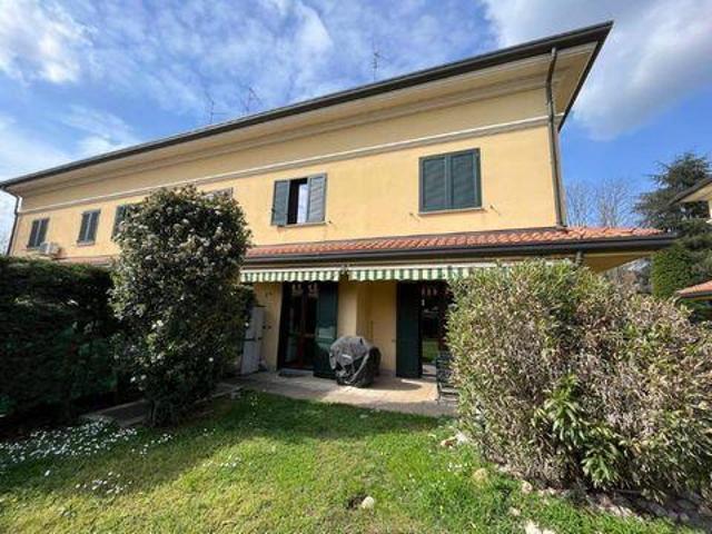 4 camere da letto, Saronno Lombardy 21047 104294826