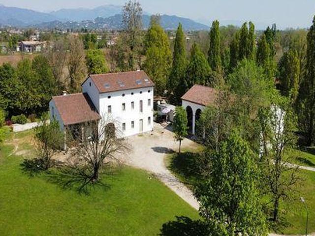4 camere da letto, Spineda Veneto 31039 93264731