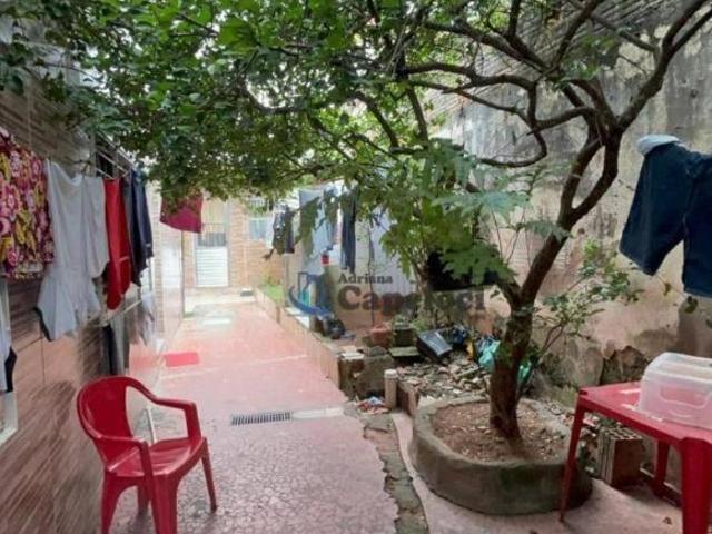 4 CASAS EM TERRENO NA FREGUESIA DO Ó