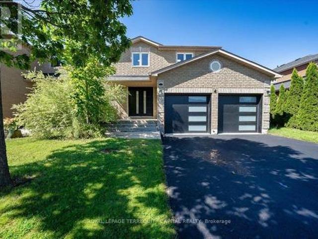 4 Cassandra Drive, Barrie, ON, L4M 6W2 house for sale | Listing ID S13839 | Royal LePage