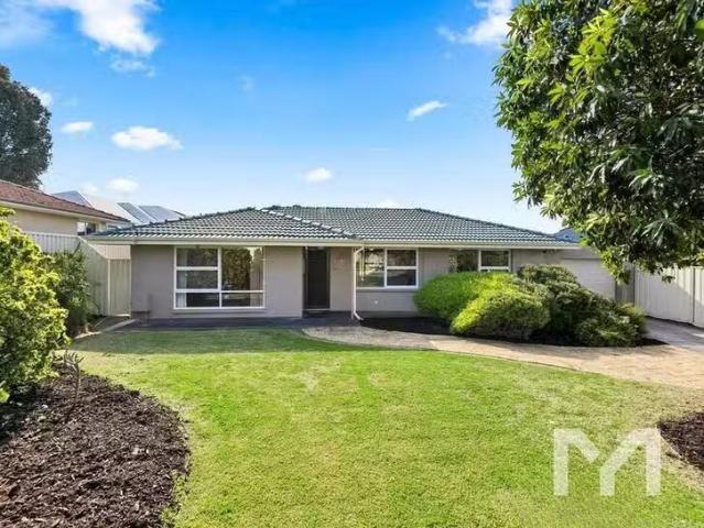 4 Capper Place, Kardinya, WA 6163