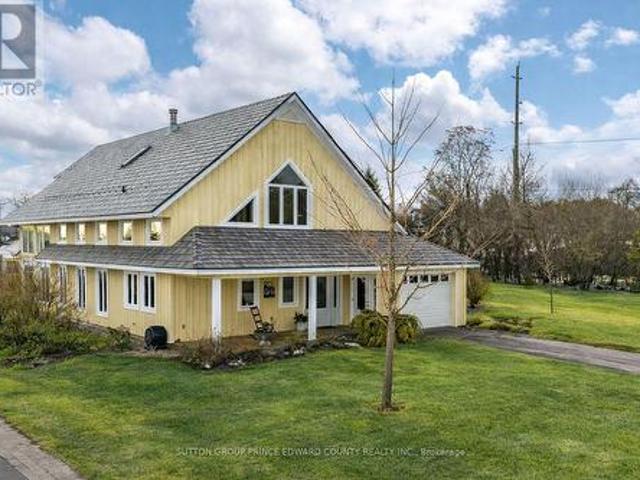 4 Carla Court, Prince Edward County Wellington Ward, ON, K0K 3L0 house for sale | Listing ID X13006 | Royal LePage