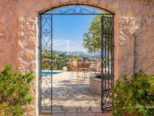 4 chambres, Mandelieu Provence 06210 103068032