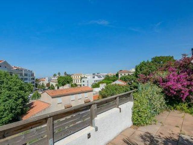4 chambres, Marseille Provence 13000 100502122