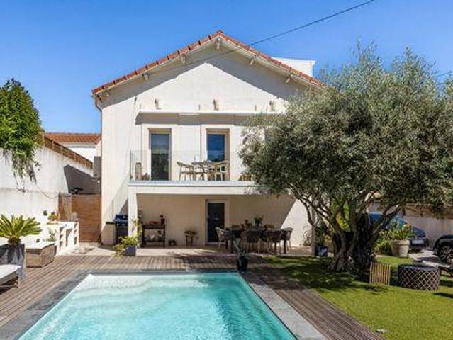 4 chambres, Marseille Provence 13000 102774211