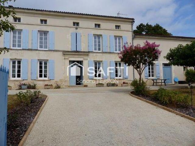 4 chambres, Les Touches Poitou 17160 100538597