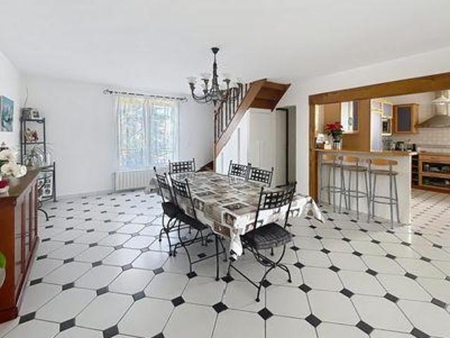4 chambres, Montesson Île 78360 101349908