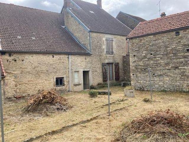 4 chambres, Montigny Bourgogne 21520 100851186