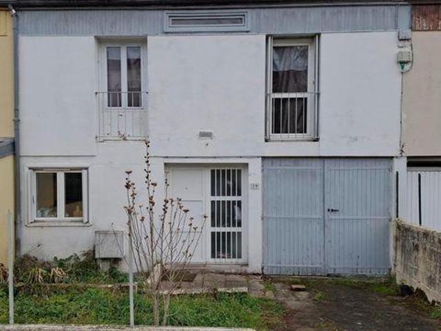 4 chambres, Mourenx Aquitaine 64150 LS103963173