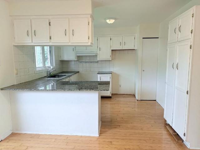 4 chambres à coucher maison à louer à Brossard house for rent 1e juillet