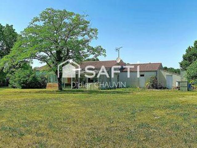4 chambres, Aigrefeuille Poitou 17290 102721177