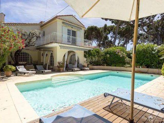 4 chambres, Antibes Provence 06160 103377384