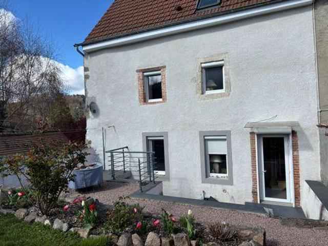 4 chambres, Arfeuilles Auvergne 03120 101275965