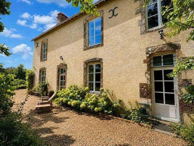 4 chambres, Beaumont Pays de la Loire 72170 103415890