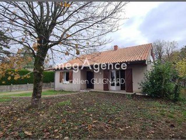4 chambres, Bressuire Poitou 79300 98174607